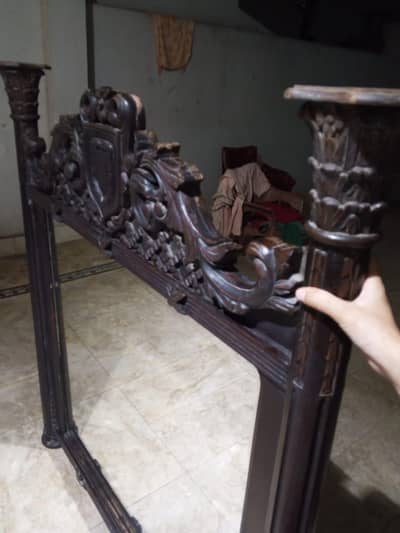 dressing mirror