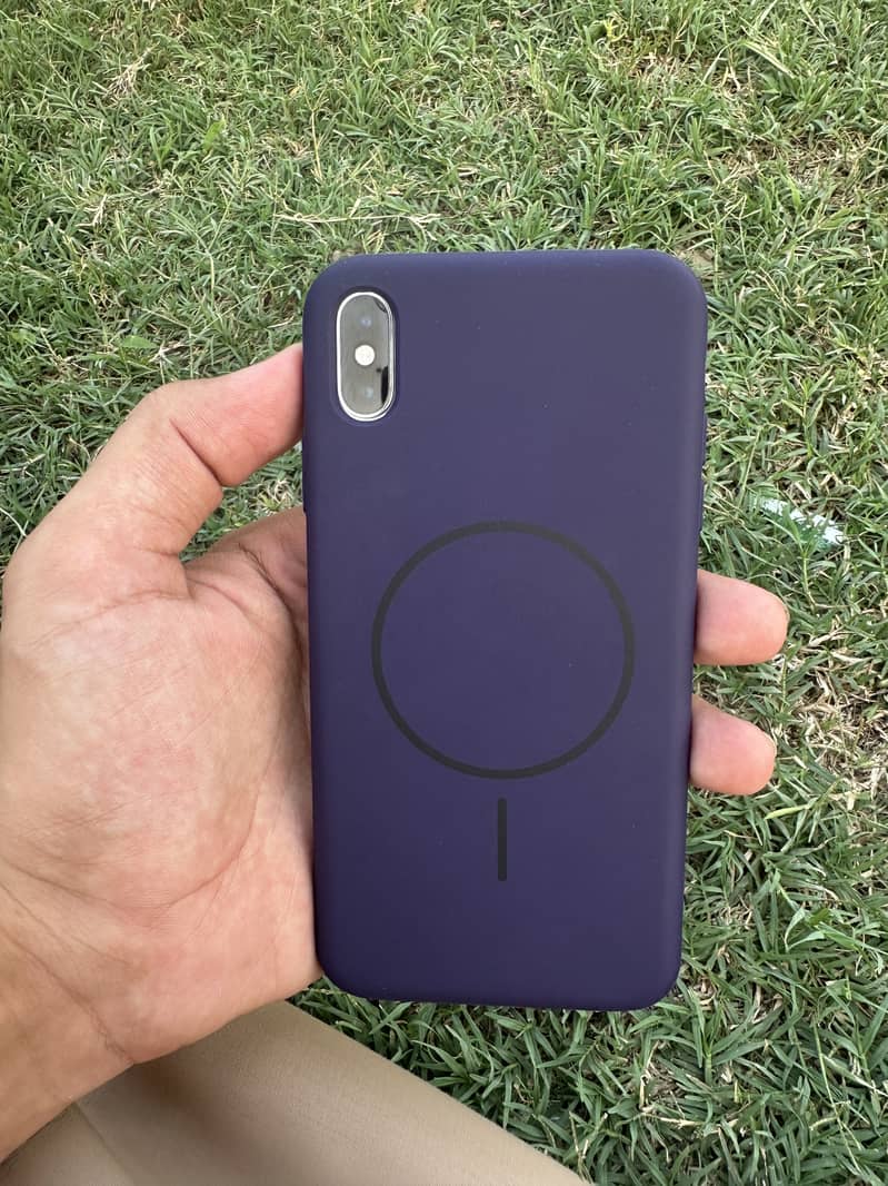 Apple iPhone XS Max 6