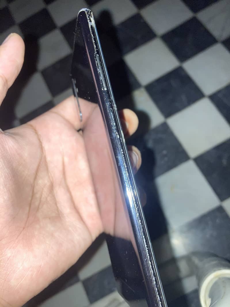 Samsung Mobile Note 10 Plus 5