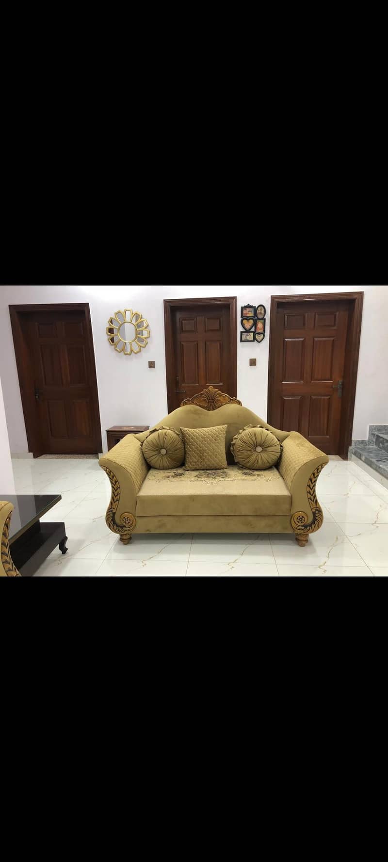 sofa selling 1