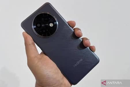Realme 13 Plus