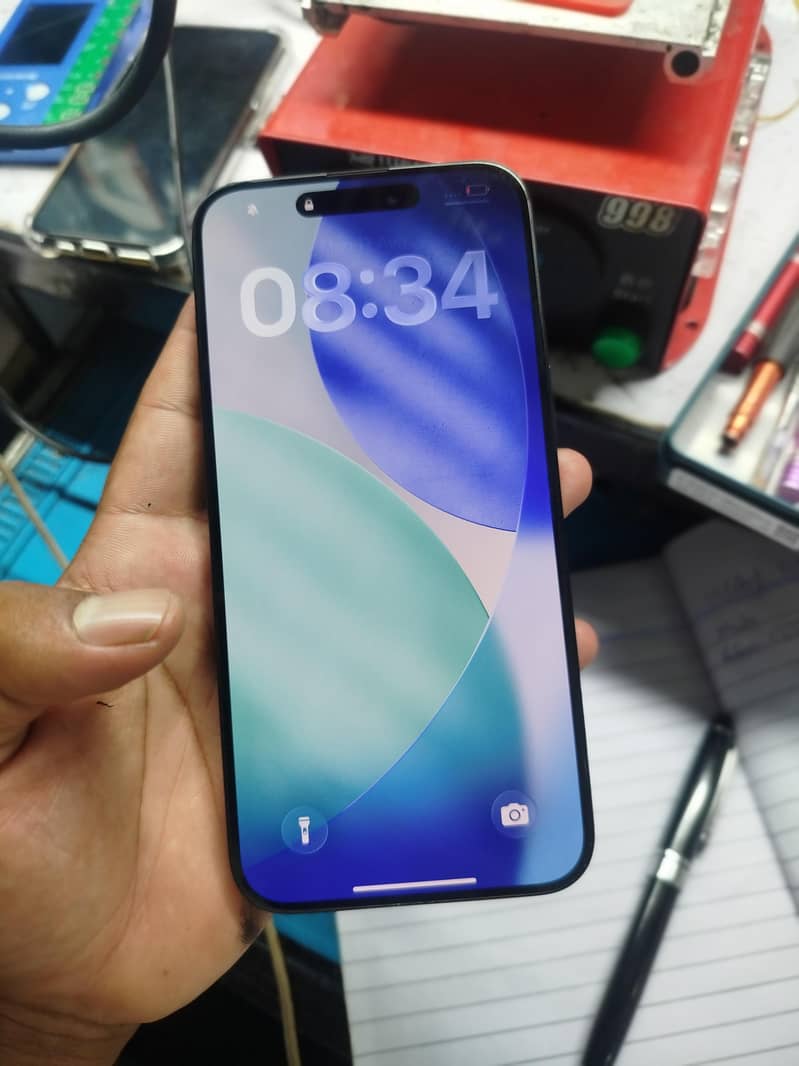 Apple iPhone 15 Pro Max 5