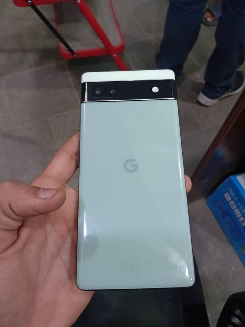 Google Pixel 6a 4