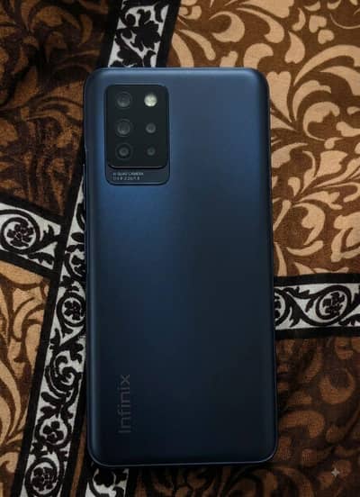 Infinix Hot 10