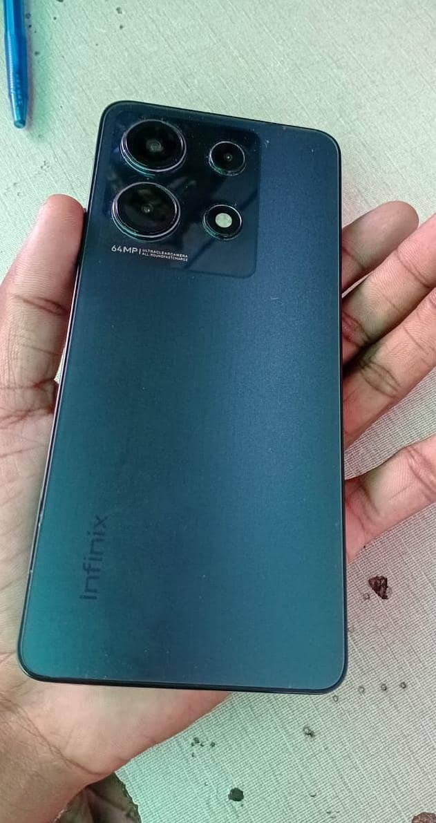 Infinix Note 30 1