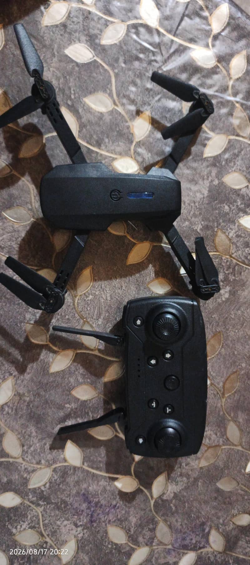Mini RC Foldable Drone with Remote Controller – Used 0
