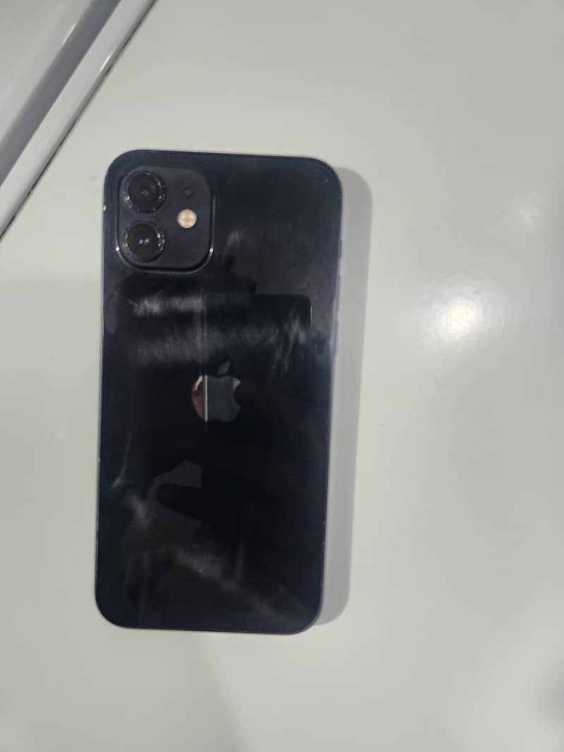 Apple iPhone 12 7