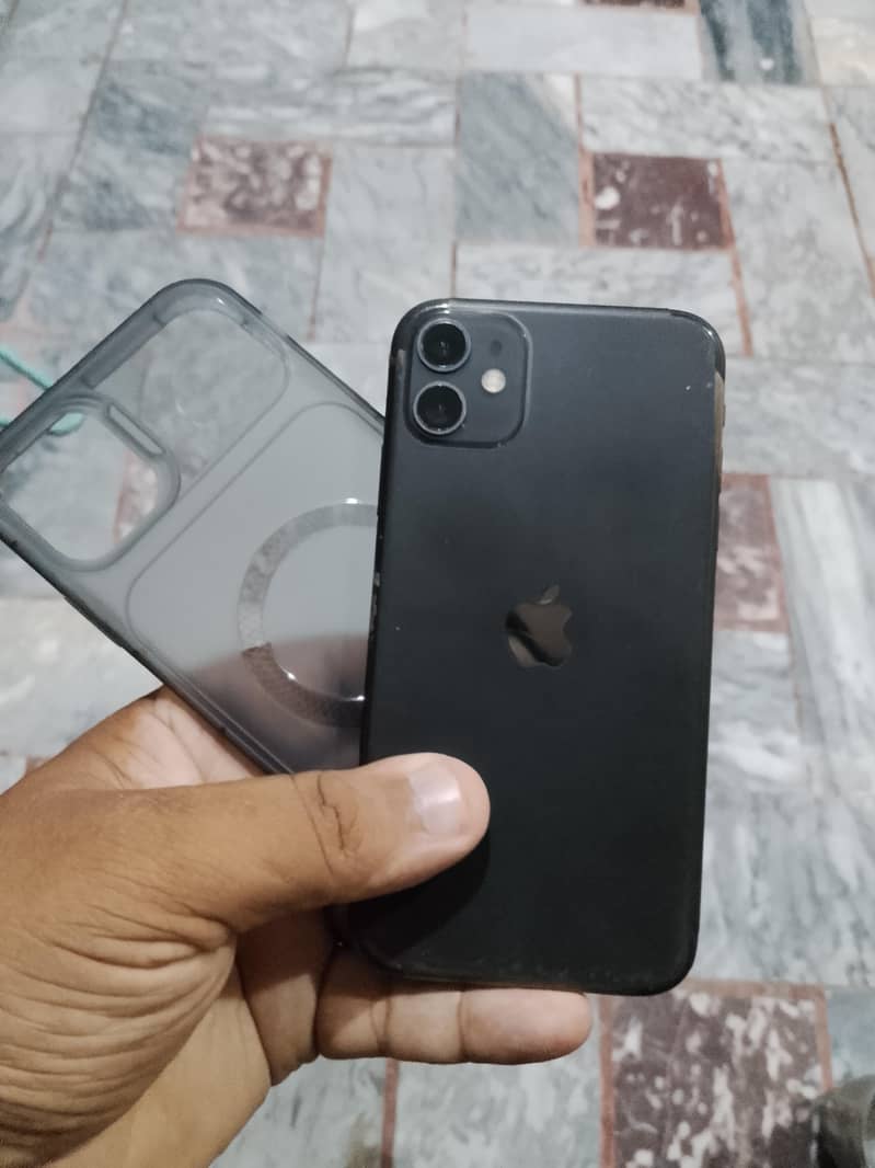 Apple iPhone 11 0