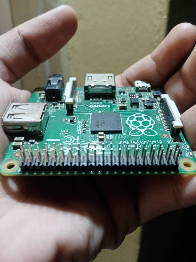 Raspberry Pi V1.1 Model A+ 1