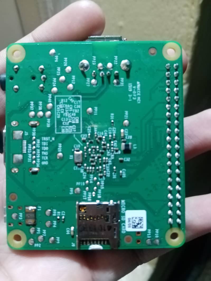 Raspberry Pi V1.1 Model A+ 2