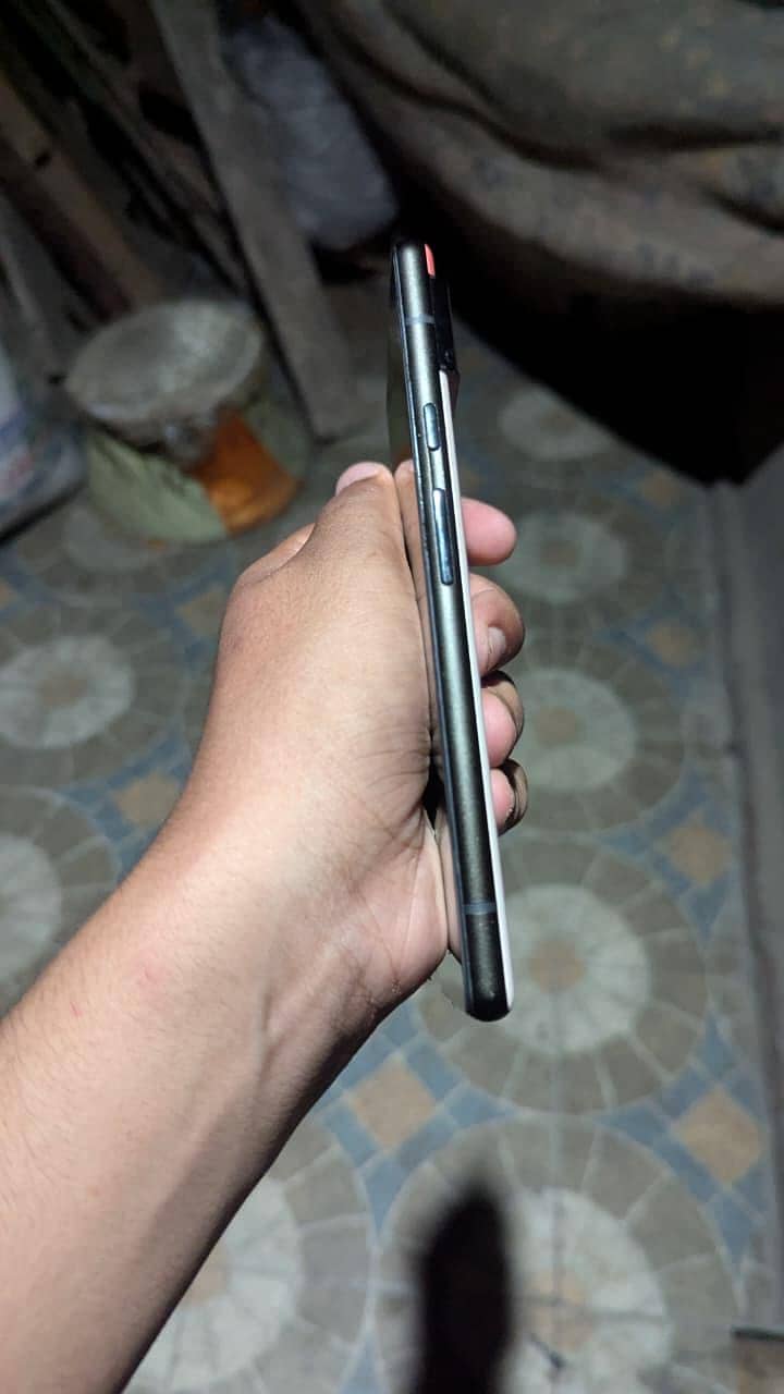 Google Pixel 6 5