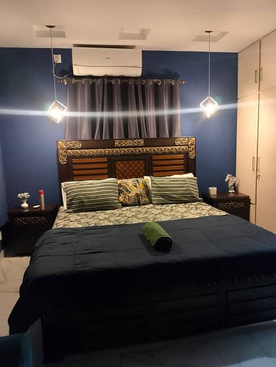 Per day one bedroom available for rent in e11 Islamabad