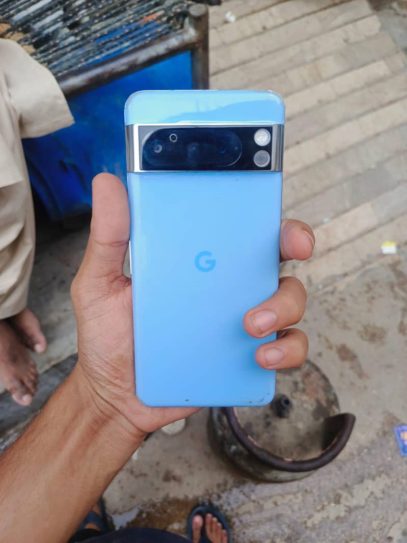 Google Pixel 8 Pro 0