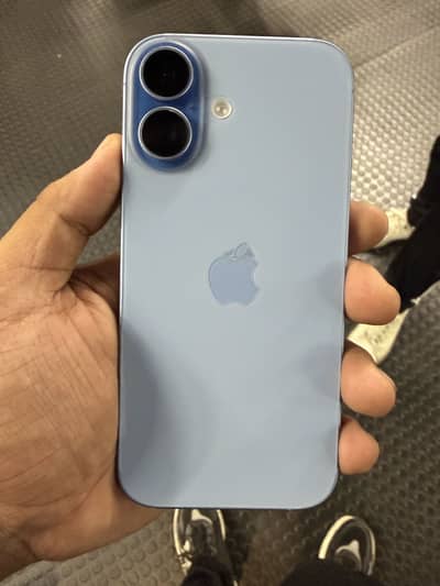 iPhone 17 Mist blue