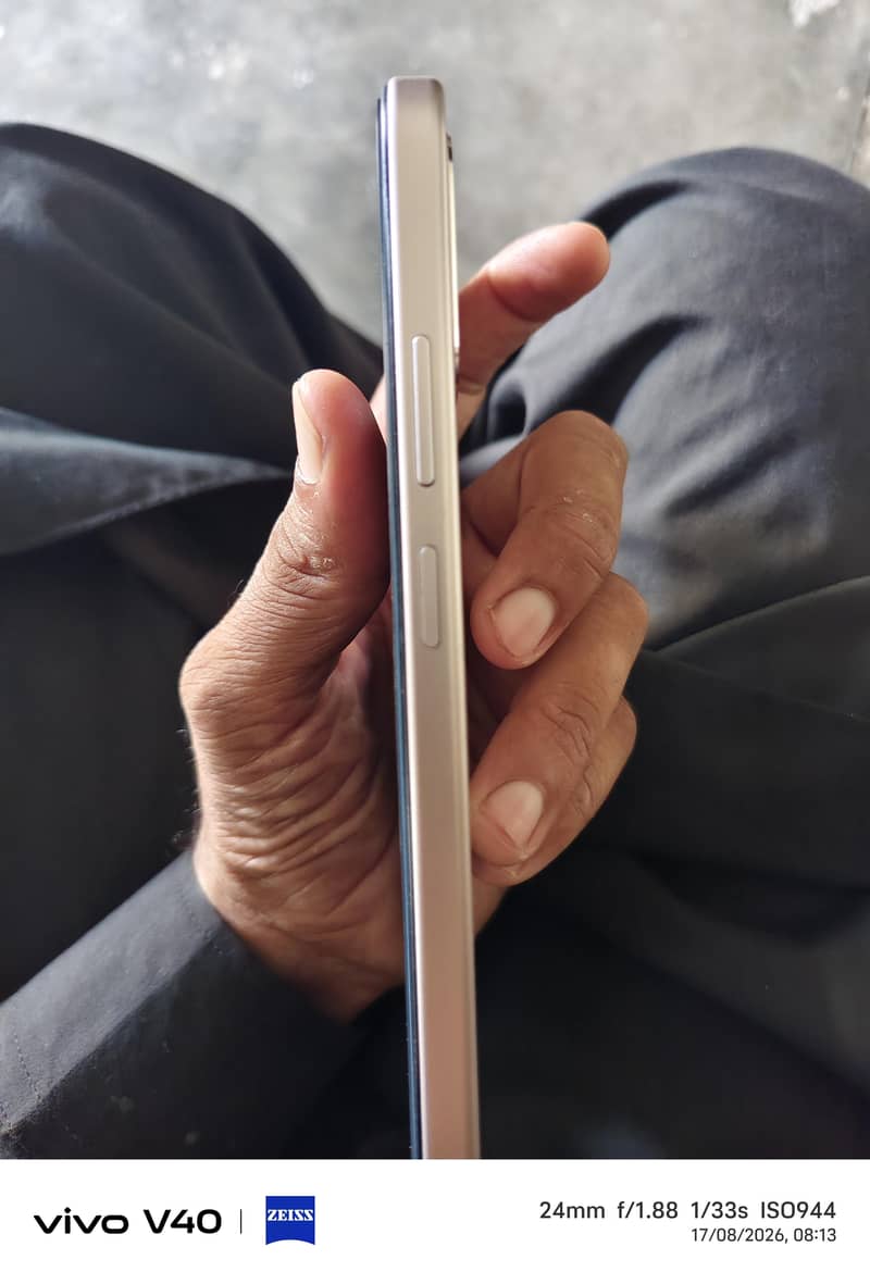 OPPO A6 1