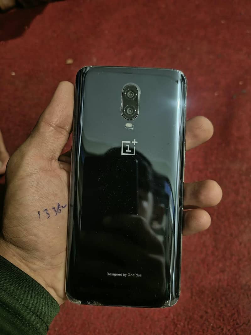 One Plus 6T 1