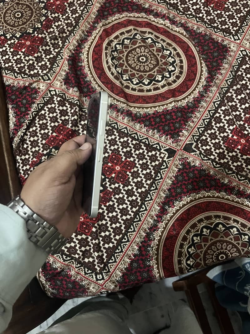 Apple iPhone X 3