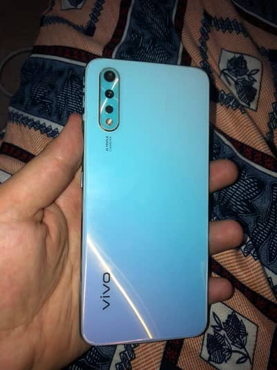 Vivo S1