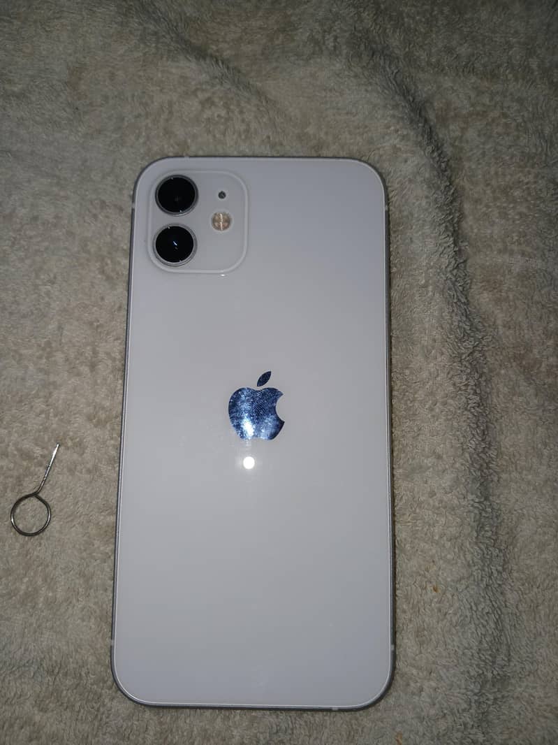 Apple iPhone 12 2