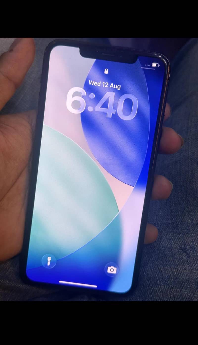 Apple iPhone 11 Pro Max 7