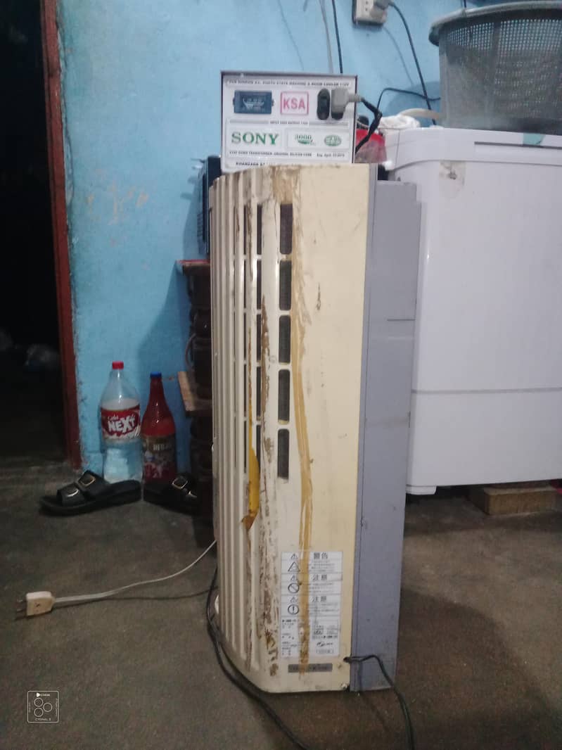 window ac 1