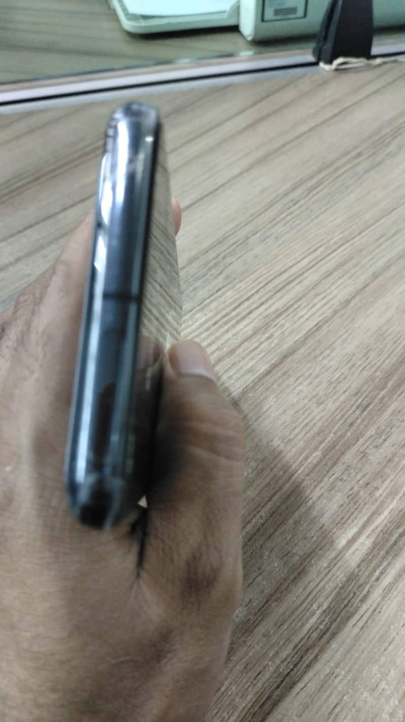 google pixel 8pro 4