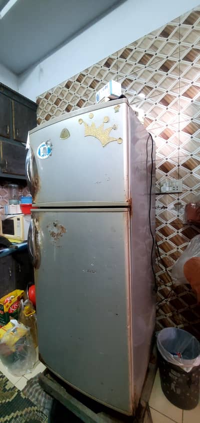 fridge for sale condition 8 by 10