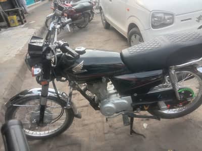 engine pack Hy tyre new hin hin frist oner bike hy