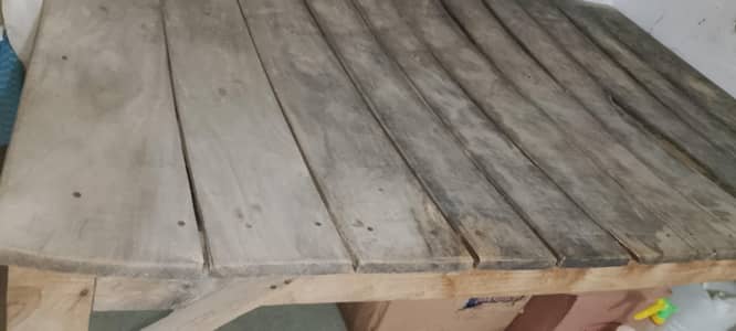 wooden phatta