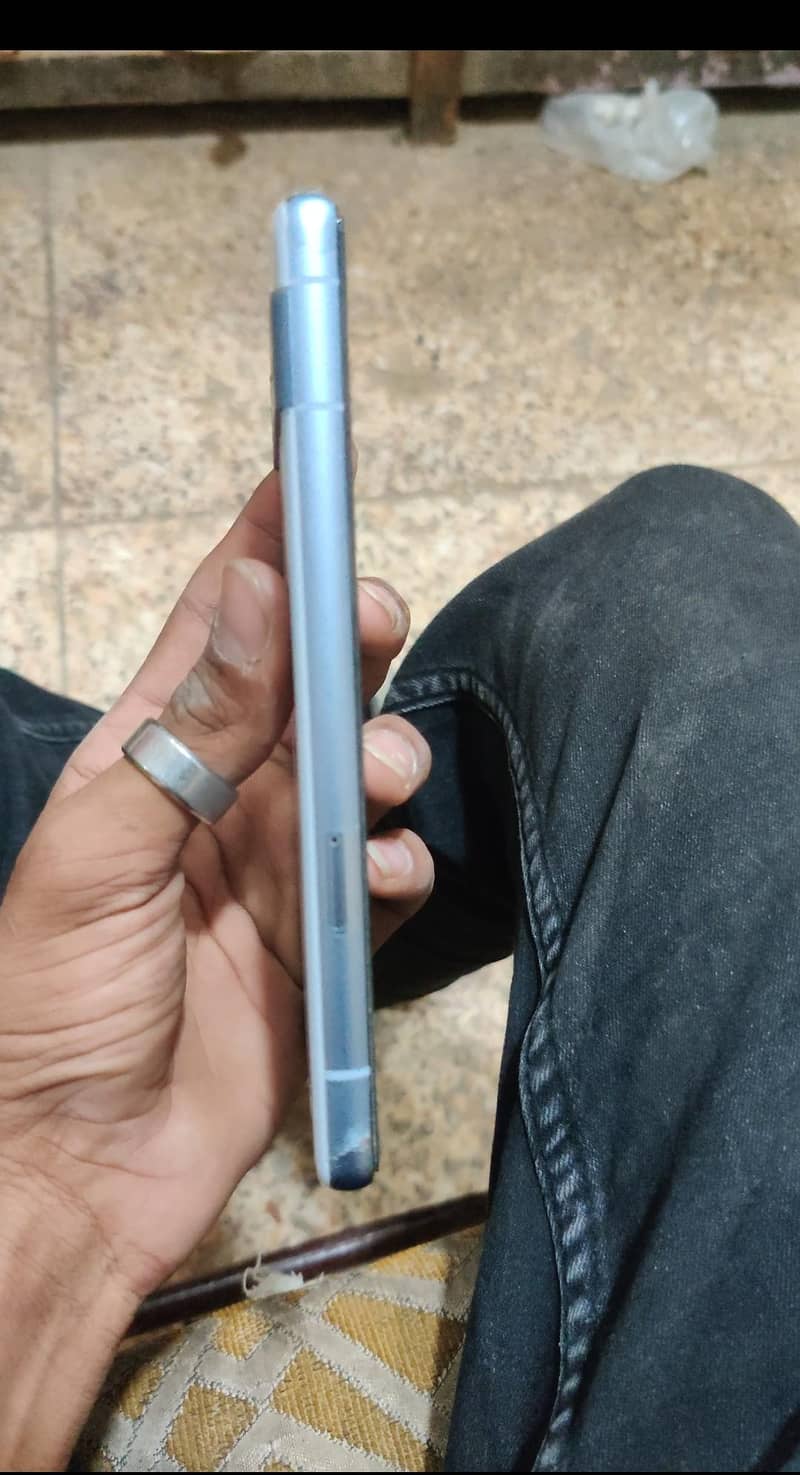 Google Pixel 7a 4