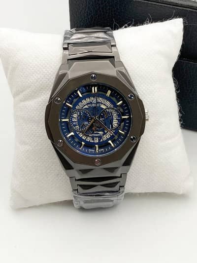 `Diamond Cut Skeleton Automatic Style Wrist Watch - New`