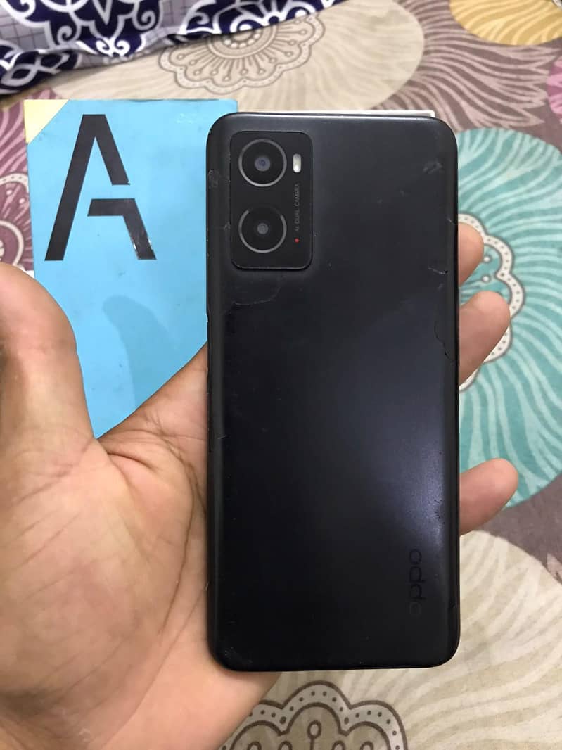 OPPO A76 9