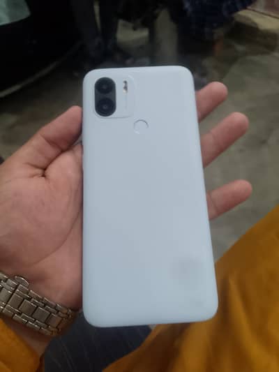 redme A2 4/64 box available ha