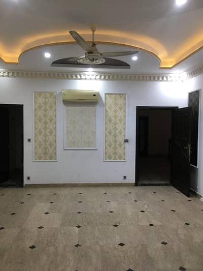 House For Rent Outclass Location