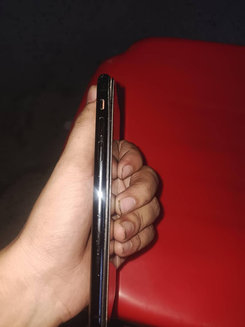 Apple iPhone X 1