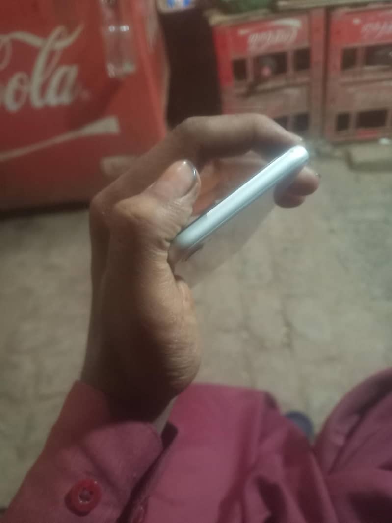 Apple iPhone SE 5
