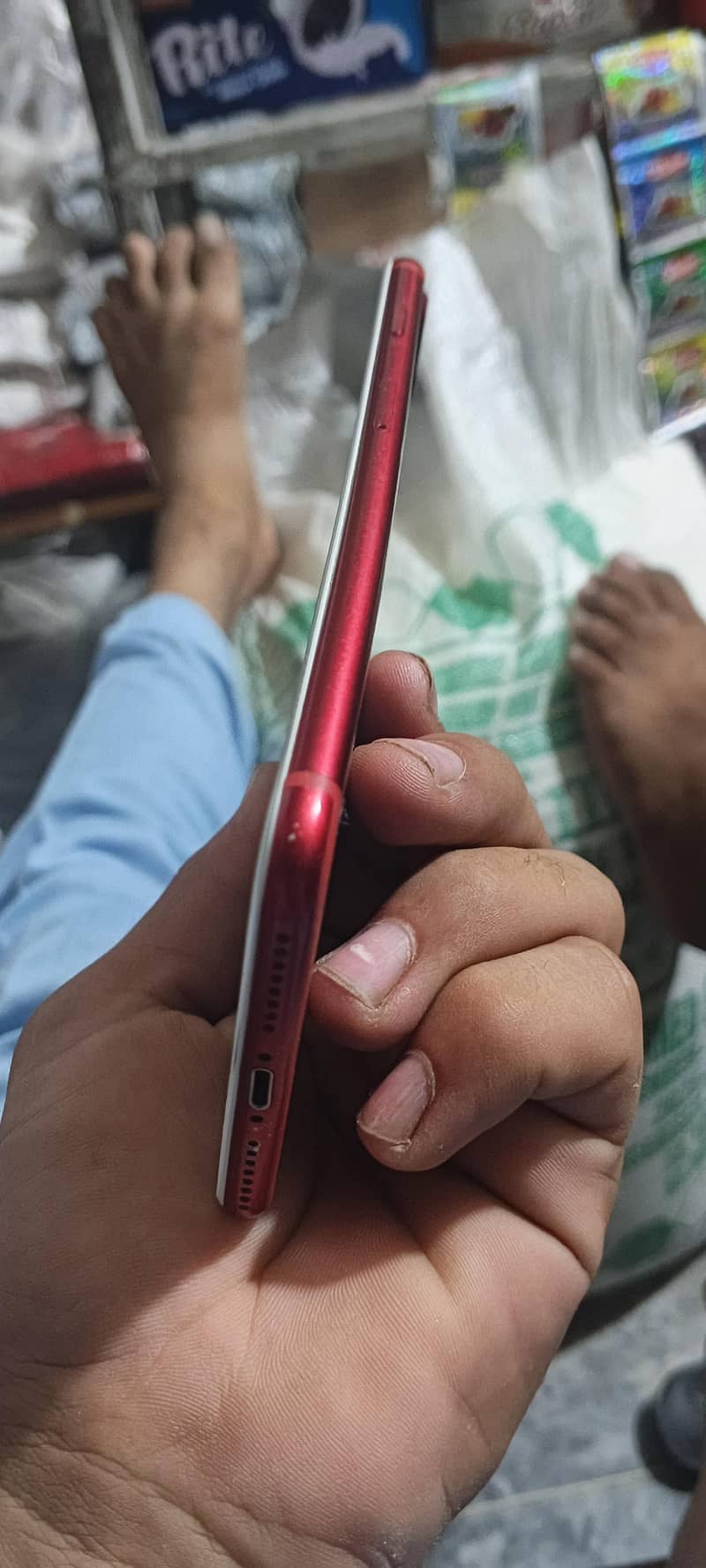 Apple iPhone 7 Plus 5