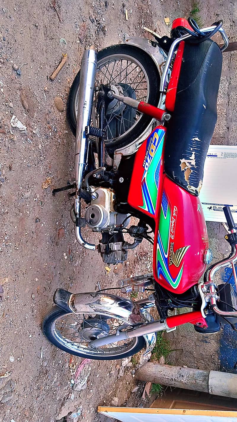 Honda CD 70 4