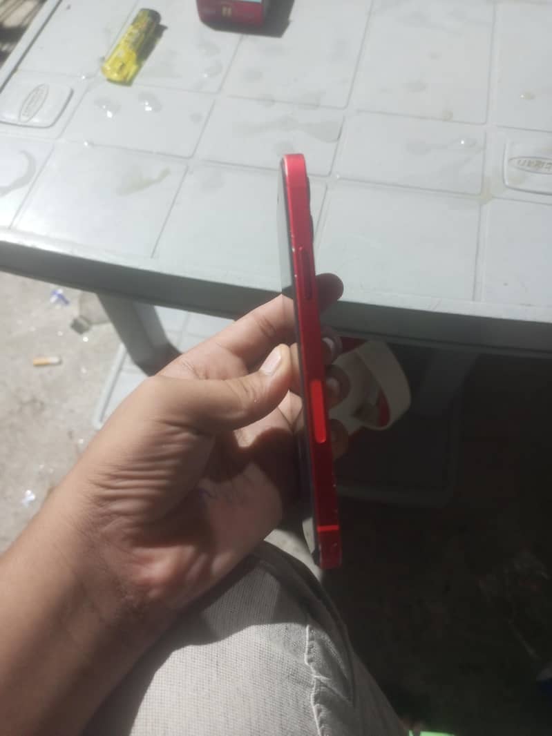 Apple iPhone 12 1