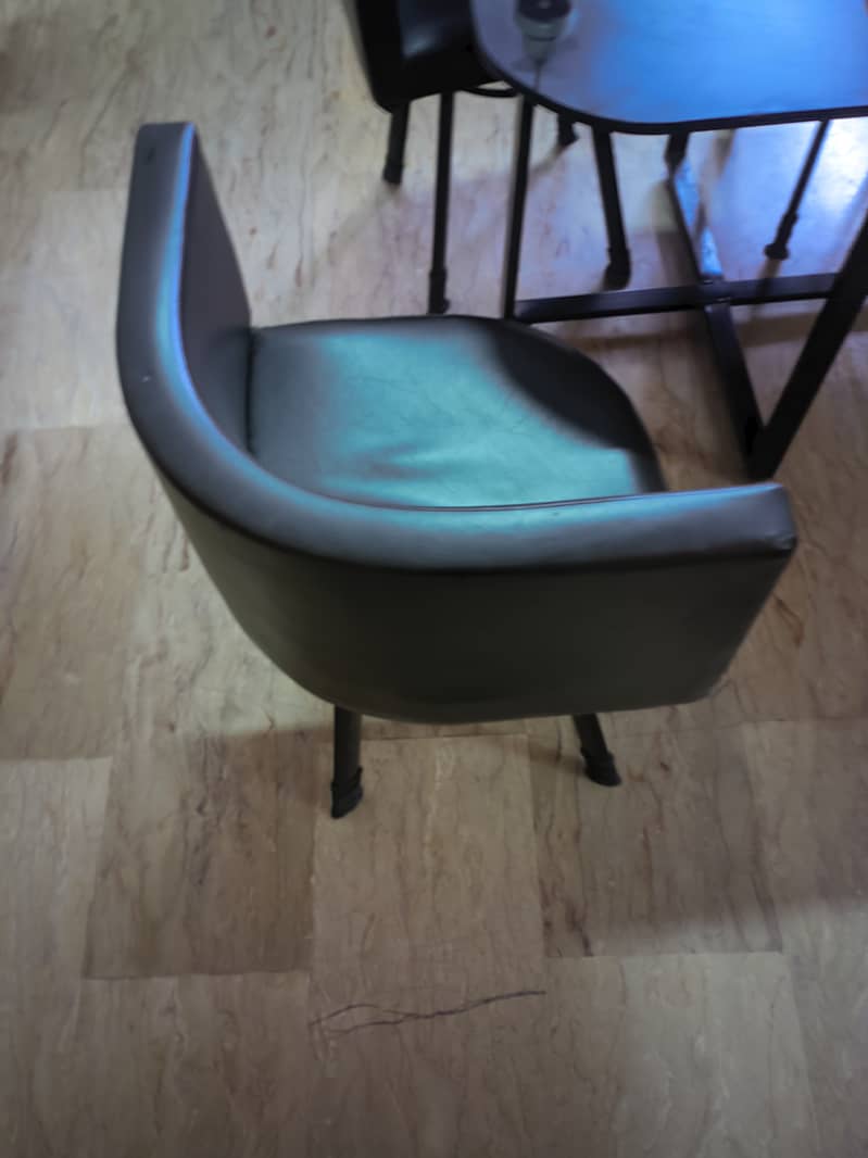 Dining Table Set – 4 Chairs 7