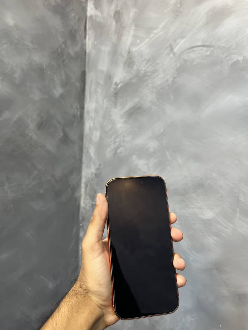 Apple iPhone 17 Pro 1