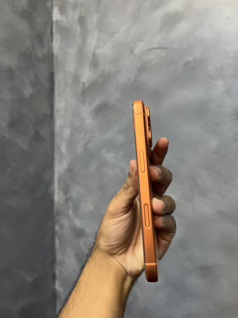 Apple iPhone 17 Pro 2