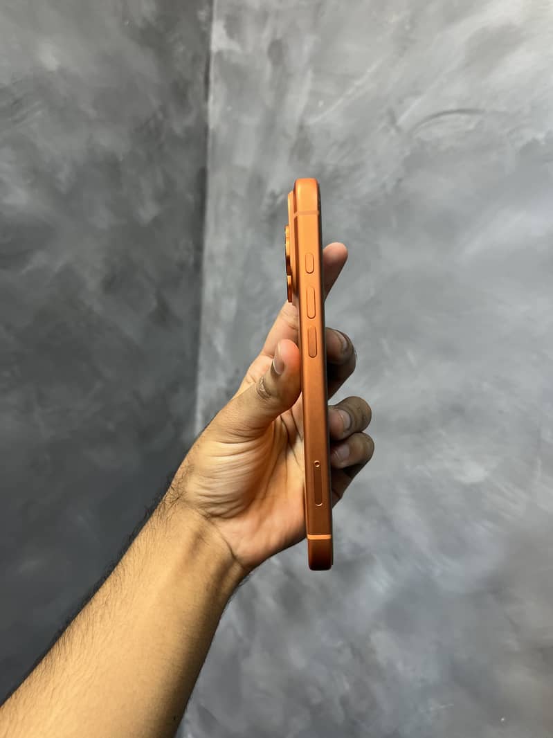 Apple iPhone 17 Pro 3