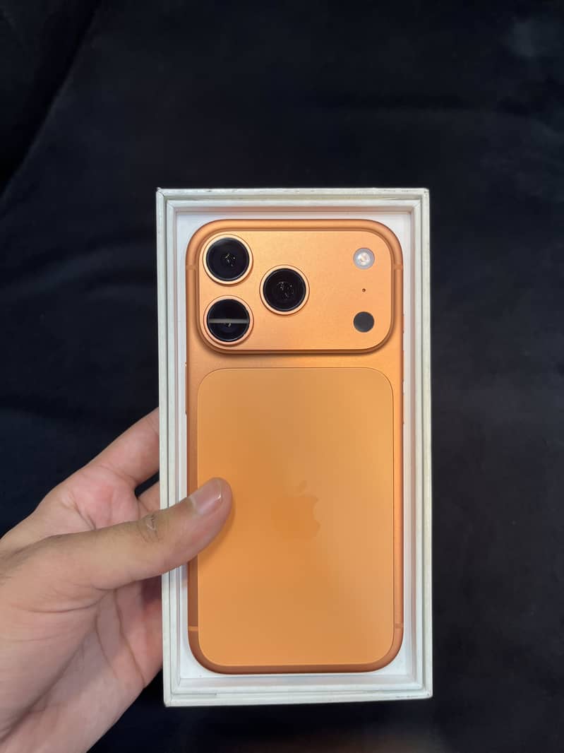 Apple iPhone 17 Pro 6