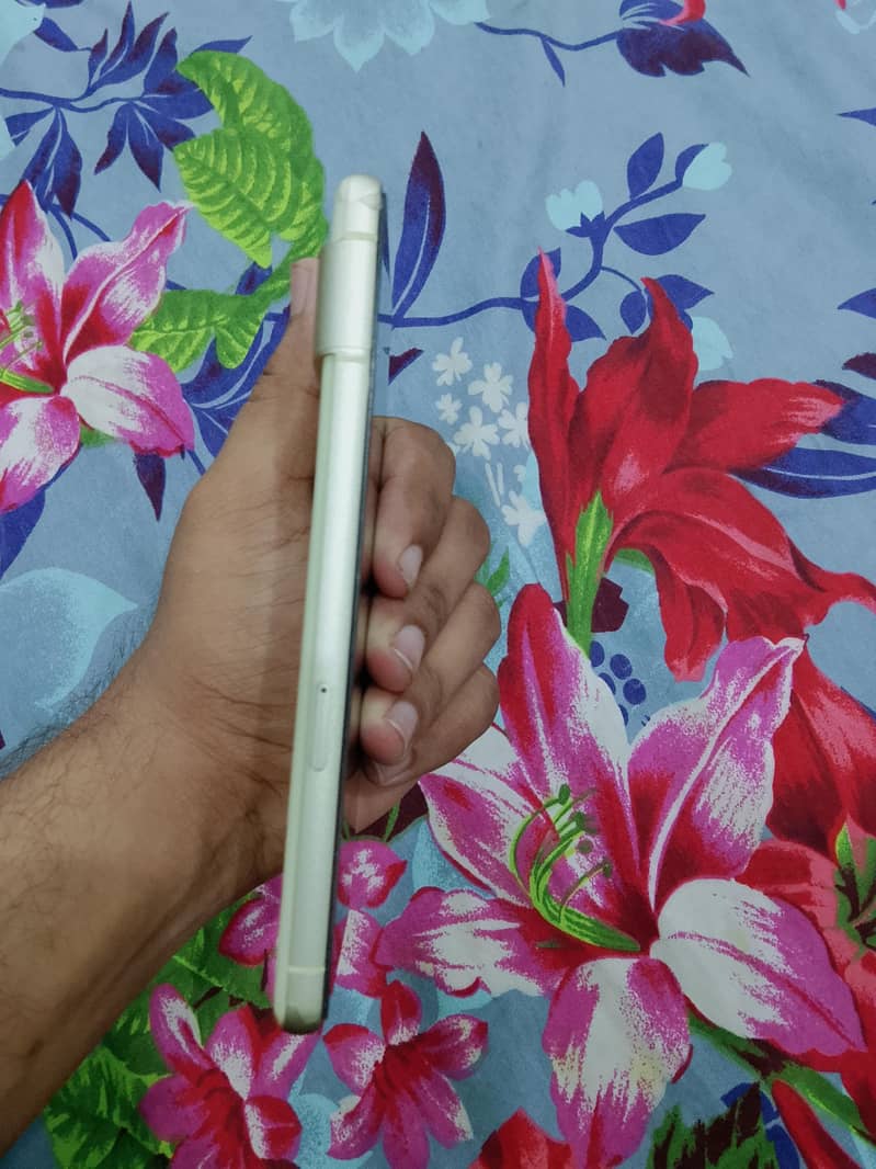 Google Pixel 7 2