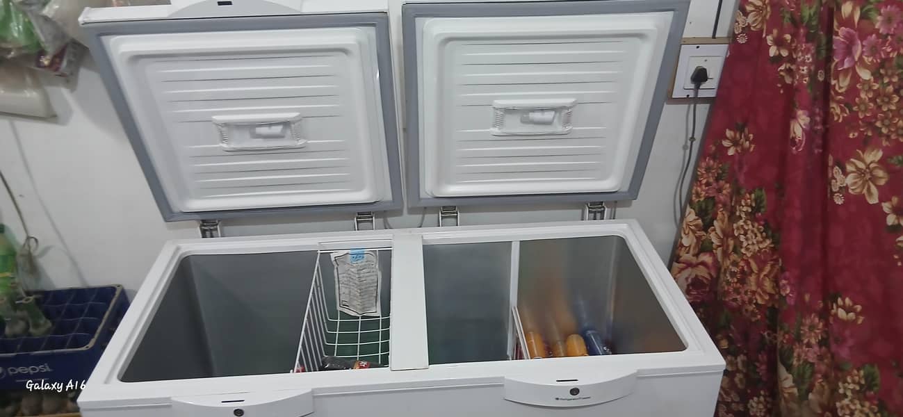 Deep freezer Dawlance 3