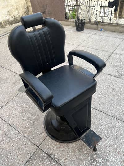 shaheen polour chair