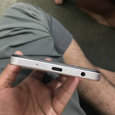 Vivo Y04