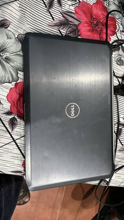 Dell latitude i5 2nd gen window 10 with 256gb ssd