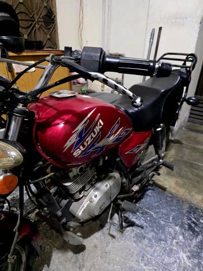 Suzuki GS 150 SE — 2020 Model
